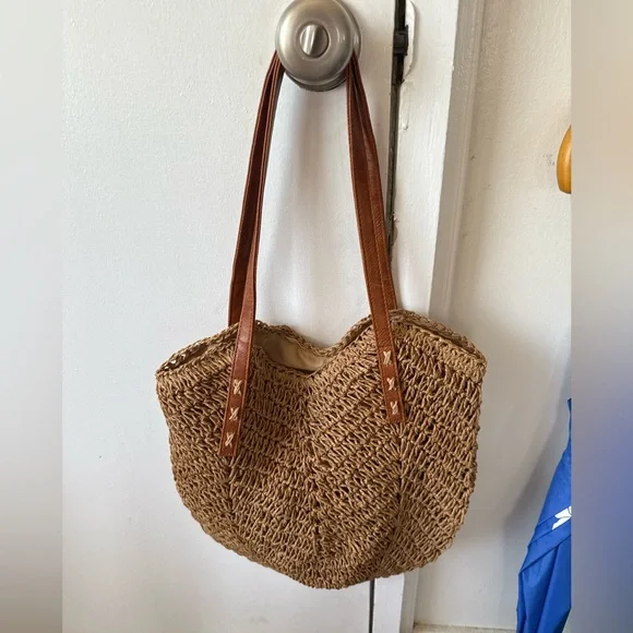 FINAL PRICE ❤️‍🔥 RAFFIA SUMMER BEACH BAG❤️‍🔥 NWT SUMMER BEACH TOTE - Picture 2 of 10